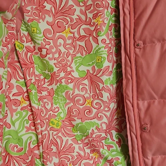 Lilly Pulitzer Down Vest size XL - Picture 10 of 10